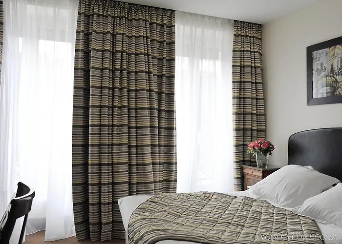 Waldorf Montparnasse Hotel