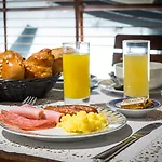 Hotel Waldorf Montparnasse 3*