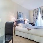 Hotel Waldorf Montparnasse 3*