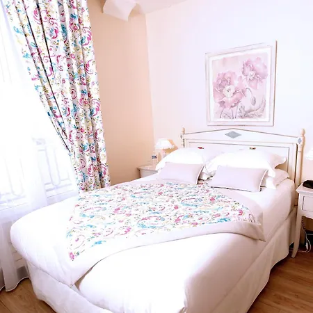 Waldorf Montparnasse 3*