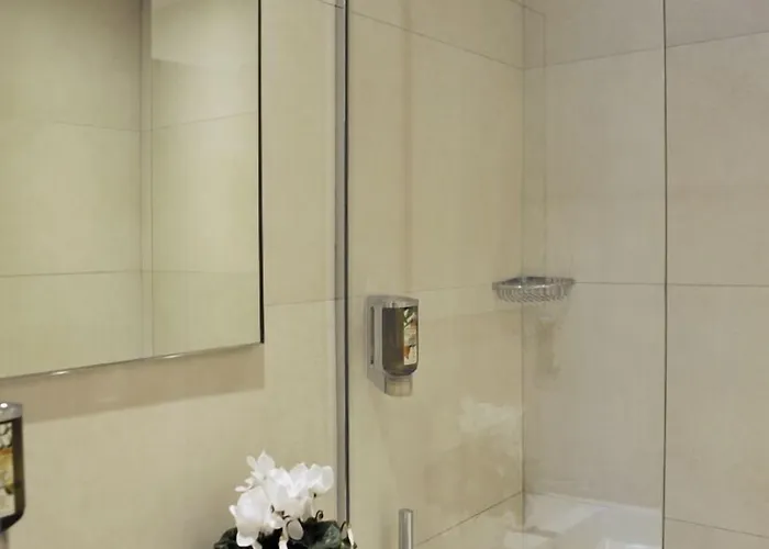 Hotel Waldorf Montparnasse 3*