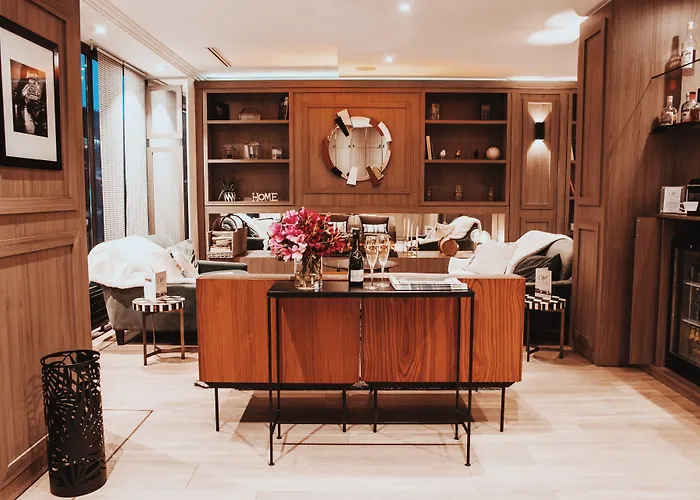 Waldorf Montparnasse Hotel 3*