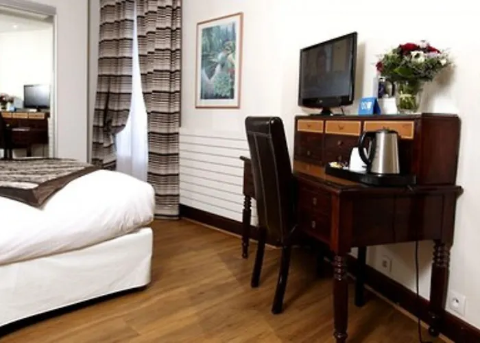 Hotel Waldorf Montparnasse Paříž