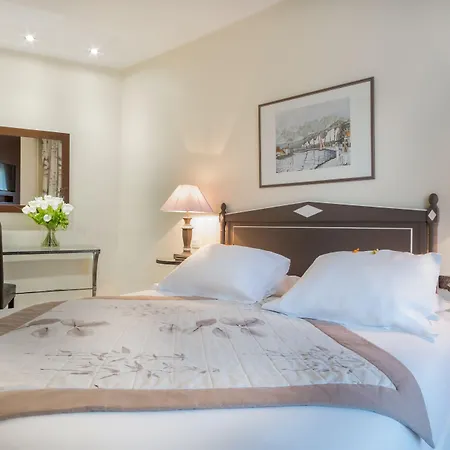 Waldorf Montparnasse Hotel
