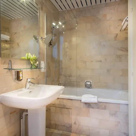 Hotel Waldorf Montparnasse 3*
