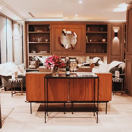 Waldorf Montparnasse Hotel 3*