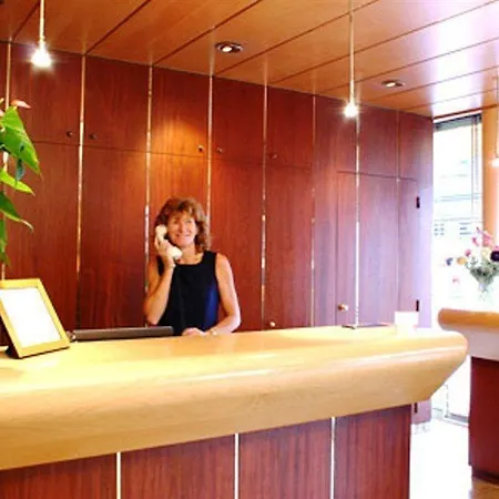 Waldorf Montparnasse