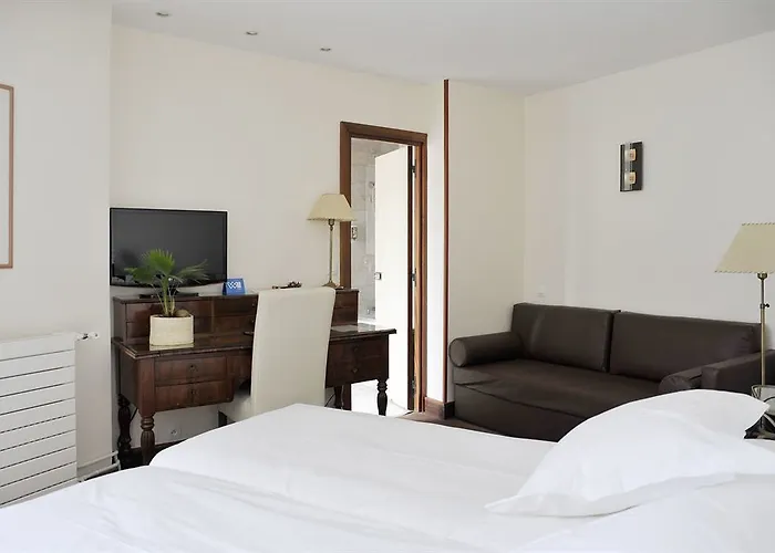 Waldorf Montparnasse Hotel 3*